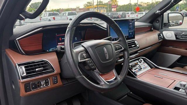 2024 Lincoln Navigator L Reserve