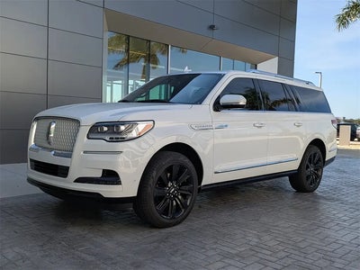 Photo of a 2024 Lincoln Navigator L 4X4 Reserve 4DR SUV for sale