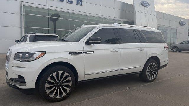 2024 Lincoln Navigator L Reserve
