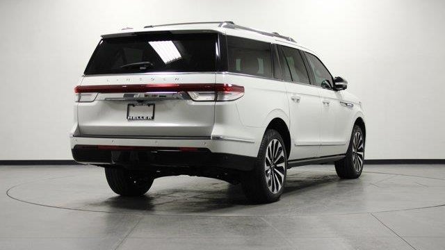 2024 Lincoln Navigator L Reserve