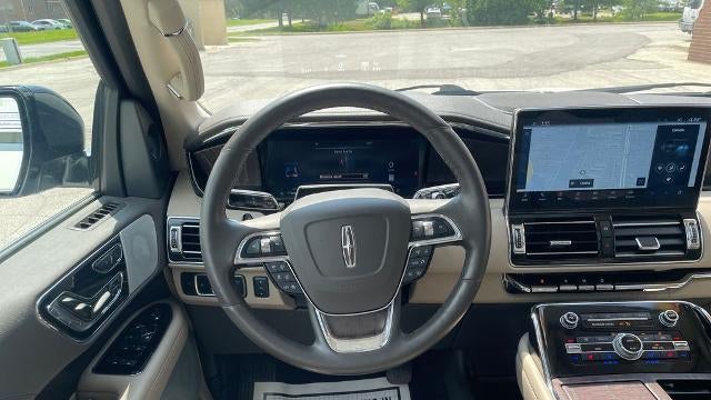 2024 Lincoln Navigator L Reserve
