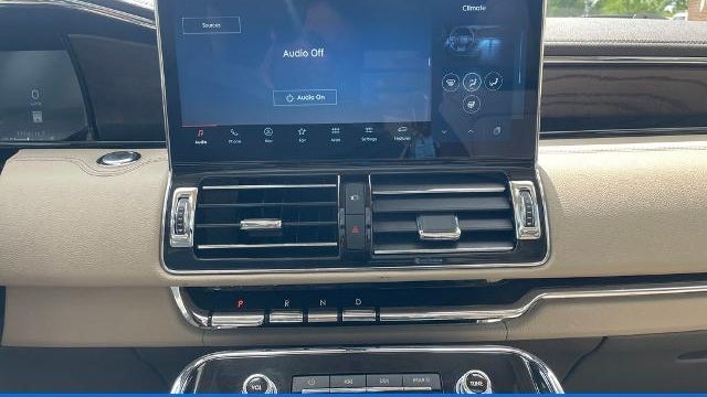 2024 Lincoln Navigator L Reserve