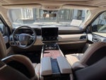 2024 Navigator L Thumbnail 13