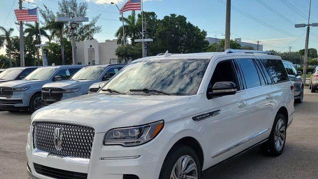 2024 Lincoln Navigator L Reserve