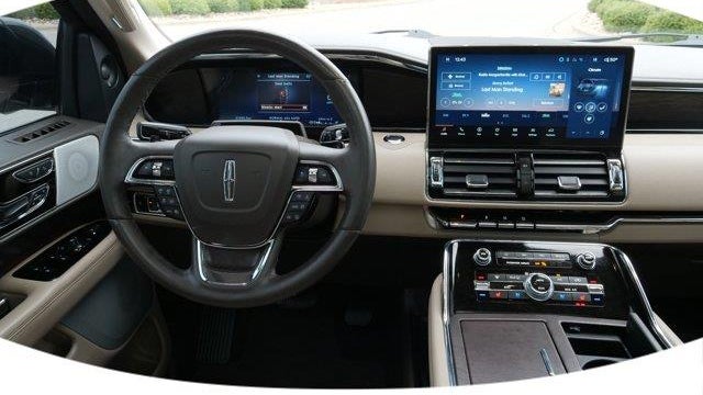 2024 Lincoln Navigator L Reserve