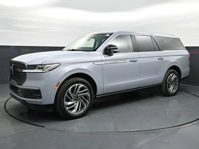 Photo of a 2025 Lincoln Navigator L 4X4 Reserve 4DR SUV for sale