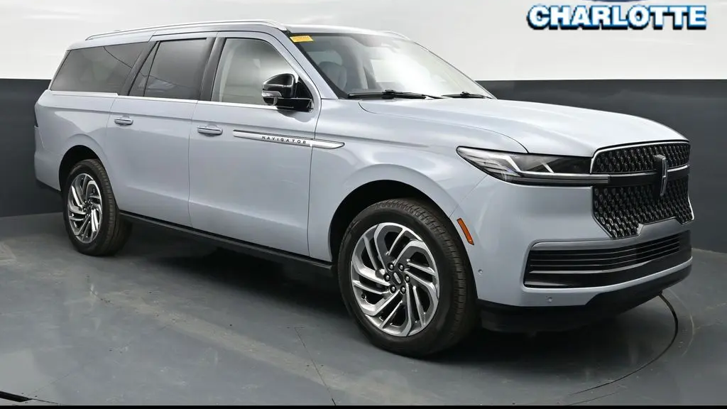 2025 Lincoln Navigator L Reserve