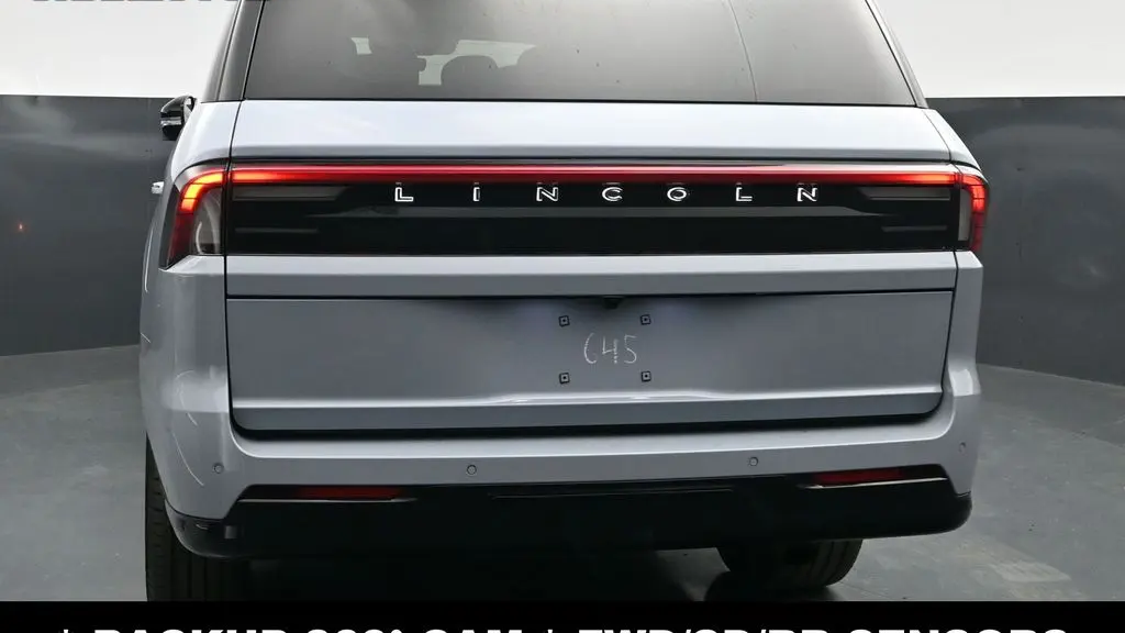 2025 Lincoln Navigator L Reserve