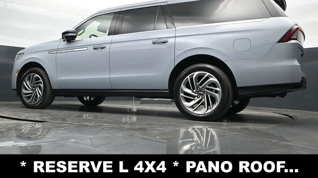 2025 Lincoln Navigator L Reserve