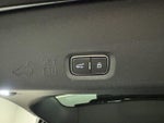 2025 Navigator L Thumbnail 13