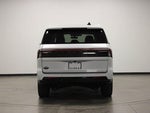 2025 Navigator L Thumbnail 7