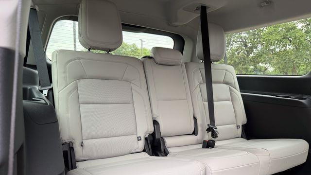 2025 Lincoln Navigator L Reserve