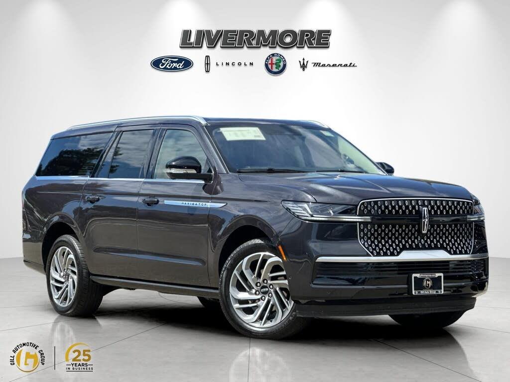 2025 Lincoln Navigator - $74,900