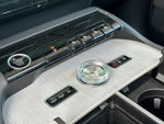 2025 Navigator L Thumbnail 25