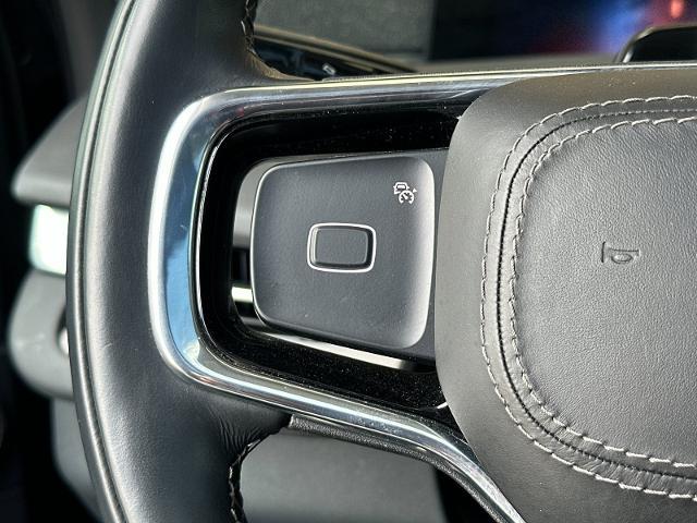2025 Lincoln Navigator - $73,500
