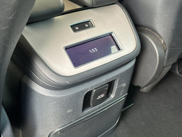 2025 Lincoln Navigator - $73,500