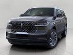2026 Navigator L Thumbnail 3