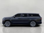 2026 Navigator L Thumbnail 4