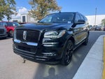 2023 Navigator L Thumbnail 3