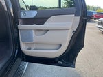 2023 Navigator L Thumbnail 22