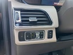 2023 Navigator L Thumbnail 42