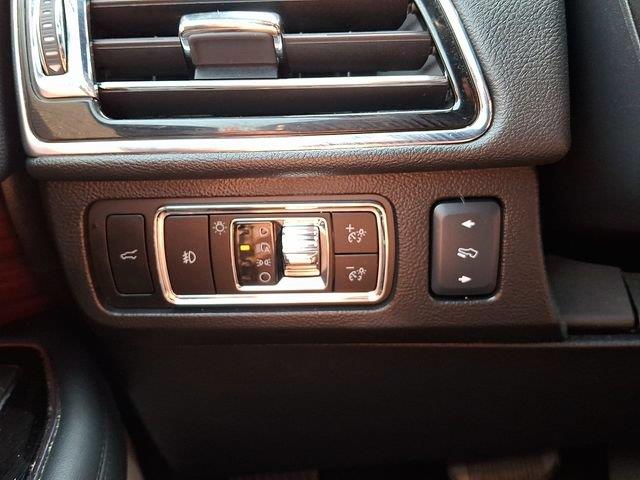 2023 Lincoln Navigator - $58,226