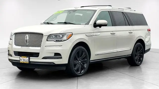 2023 Lincoln Navigator L Reserve