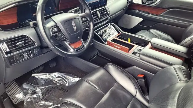 2023 Lincoln Navigator L Reserve