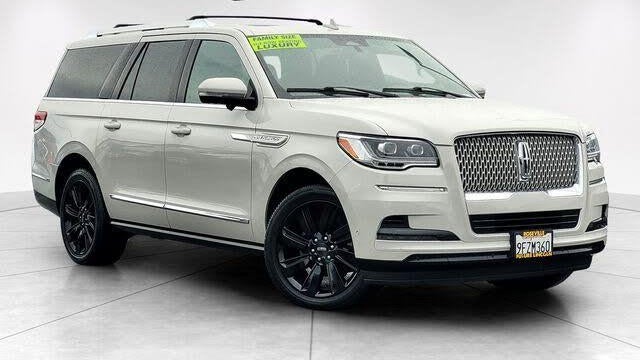 Preowned 2023 Lincoln Navigator L Reserve for Sale