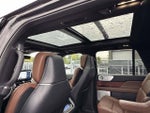2023 Navigator L Thumbnail 12