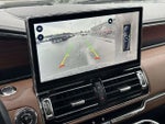 2023 Navigator L Thumbnail 20