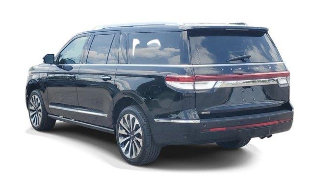 2023 Lincoln Navigator L Reserve