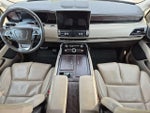 2023 Navigator L Thumbnail 14