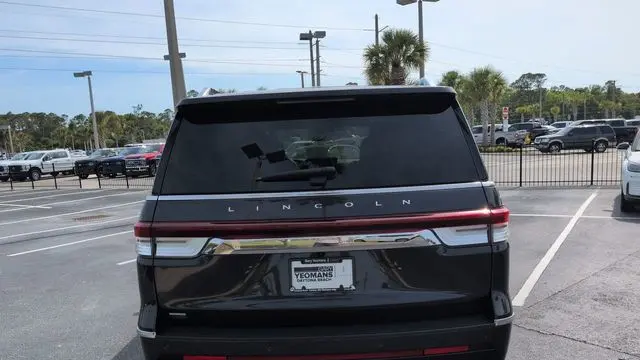 2024 Lincoln Navigator L Reserve