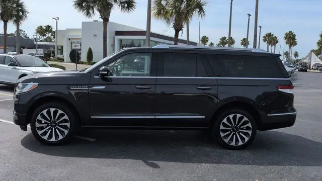 2024 Lincoln Navigator L Reserve