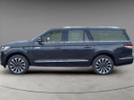 2024 Navigator L Thumbnail 32