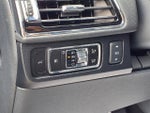 2024 Navigator L Thumbnail 23