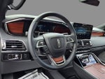 2024 Navigator L Thumbnail 24