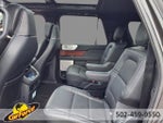2024 Navigator L Thumbnail 36