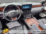 2024 Navigator L Thumbnail 37