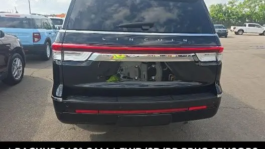 2024 Lincoln Navigator L Reserve