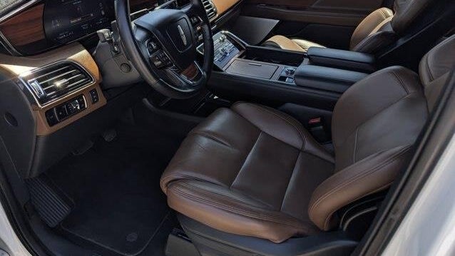 2024 Lincoln Navigator L Reserve