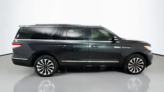 2024 Lincoln Navigator L Reserve