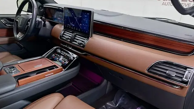 2024 Lincoln Navigator L Reserve