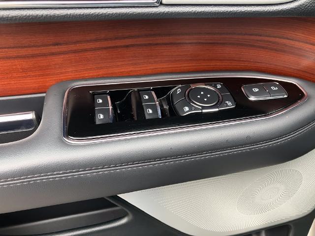 2024 Lincoln Navigator - $63,602