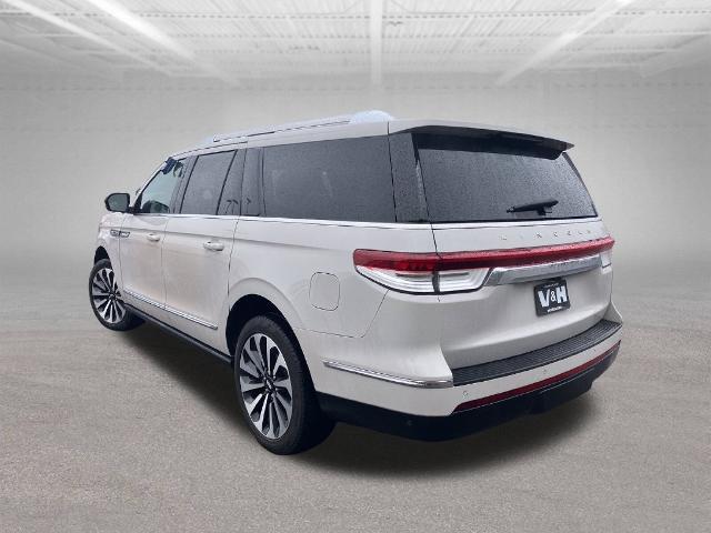 2024 Lincoln Navigator - $63,602
