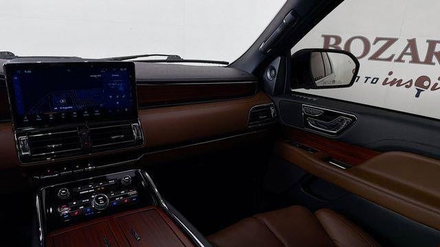 2024 Lincoln Navigator L Reserve