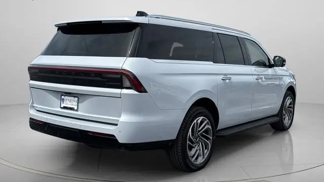 2024 Lincoln Navigator L Reserve