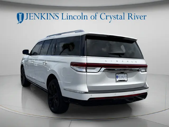 2024 Lincoln Navigator - $63,658