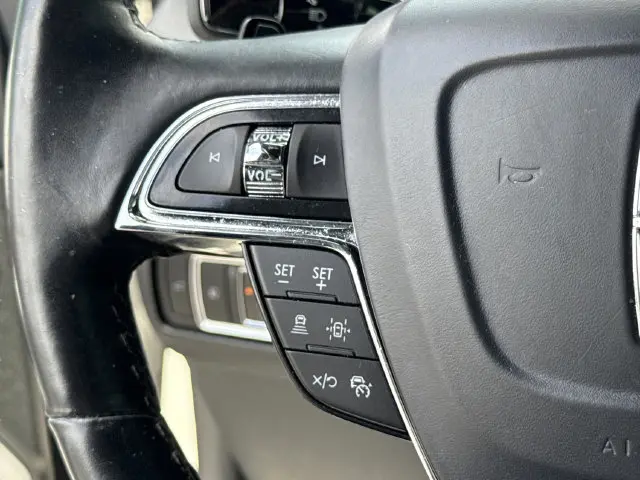 2024 Lincoln Navigator - $63,658